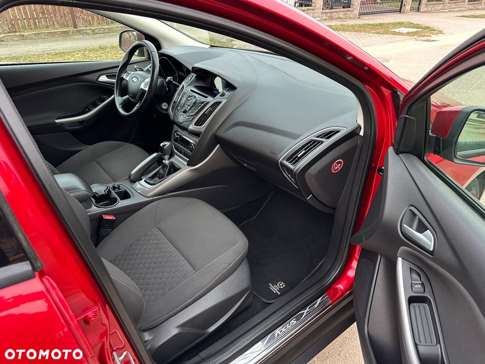 Ford Focus 1.0 EcoBoost Titanium - 17