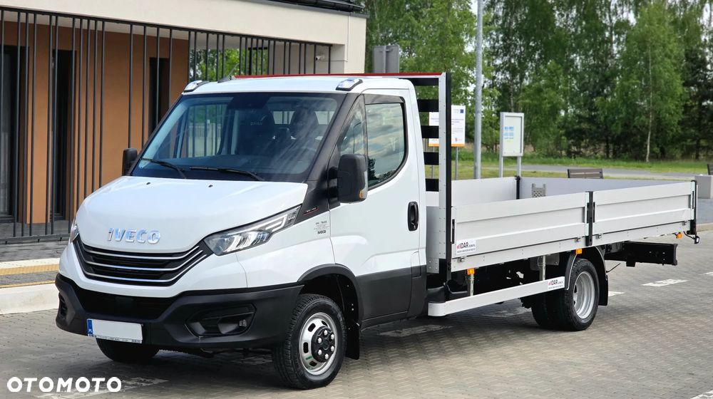 Iveco ❗️❗️DAILY 3.0 180KM MAXI 50C18 JAK NOWY ❗️❗️MODEL 2024 / BLOKADA MOSTU / SKRZYNIA OTWARTA WIDAR 10 PALET / 3500KG HAK / PIERWSZY WŁASCICIEL / NAVI / KAMERA COFANIA / FULL LED / TEMPOMAT AKTYWNY / BLIŹNIAKI / BURTY ALUMINIOWE / WERSJA WZMOCNIONA / FULL OPCJA / SERWIS ASO / SALON POLSKA / 35C15 50C15 35C18❗❗ JAK Z SALONU - NOWY -❗❗ - 5