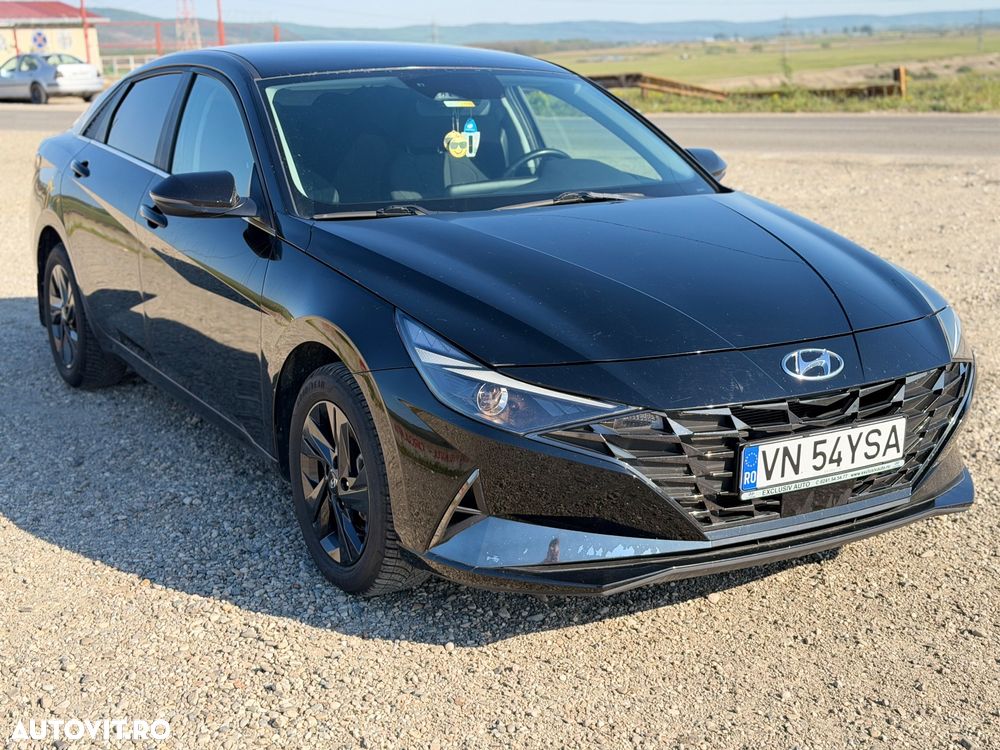 Hyundai Elantra 1.6 l 123 CP 6MT Highway - 2