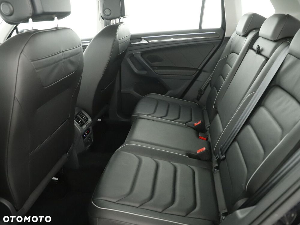 Volkswagen Tiguan 2.0 TSI 4Mot Elegance DSG - 11