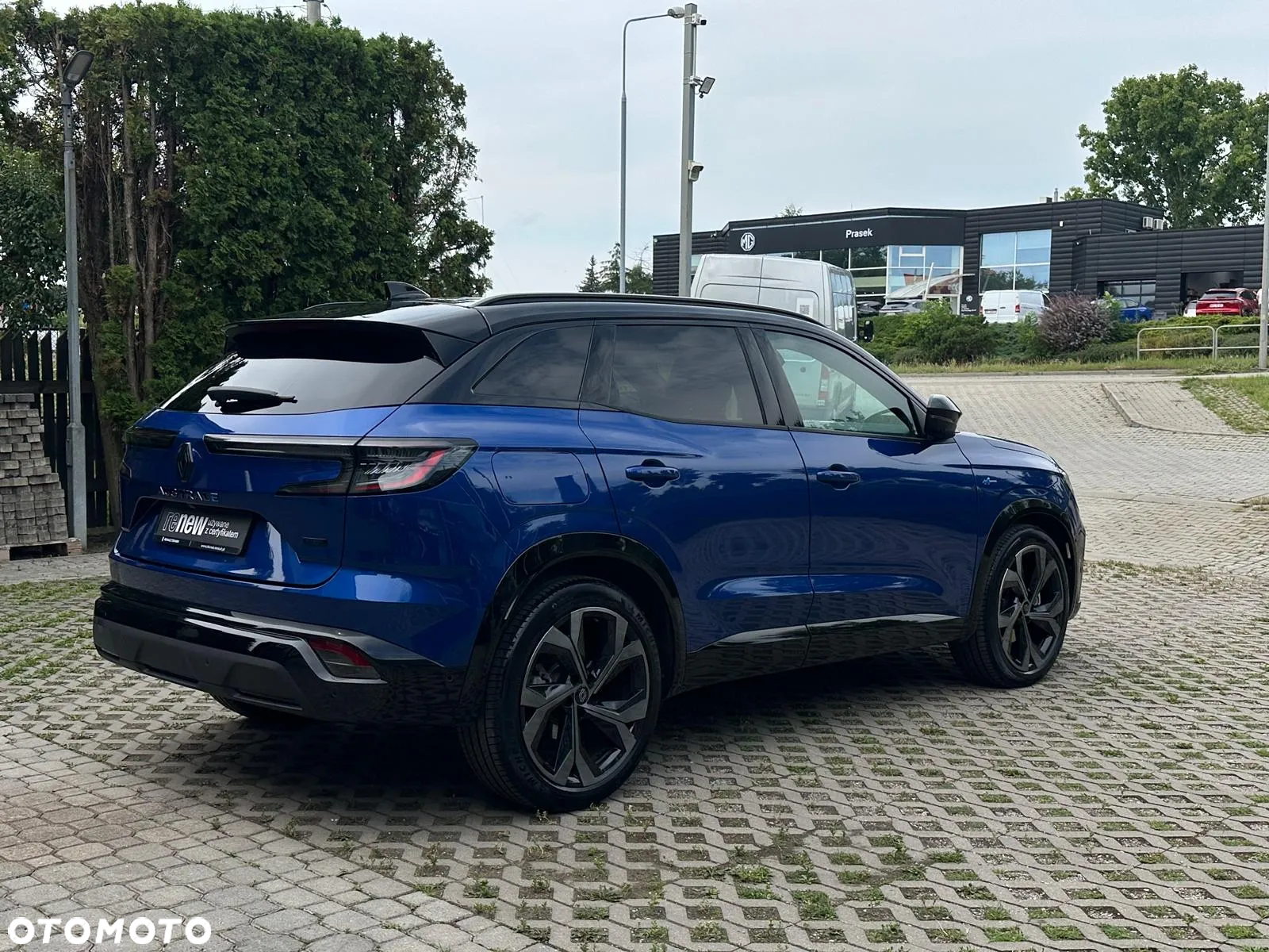 Renault Austral 1.2 E-Tech Full Hybrid 200 Iconic esprit Alpine MMT - 8