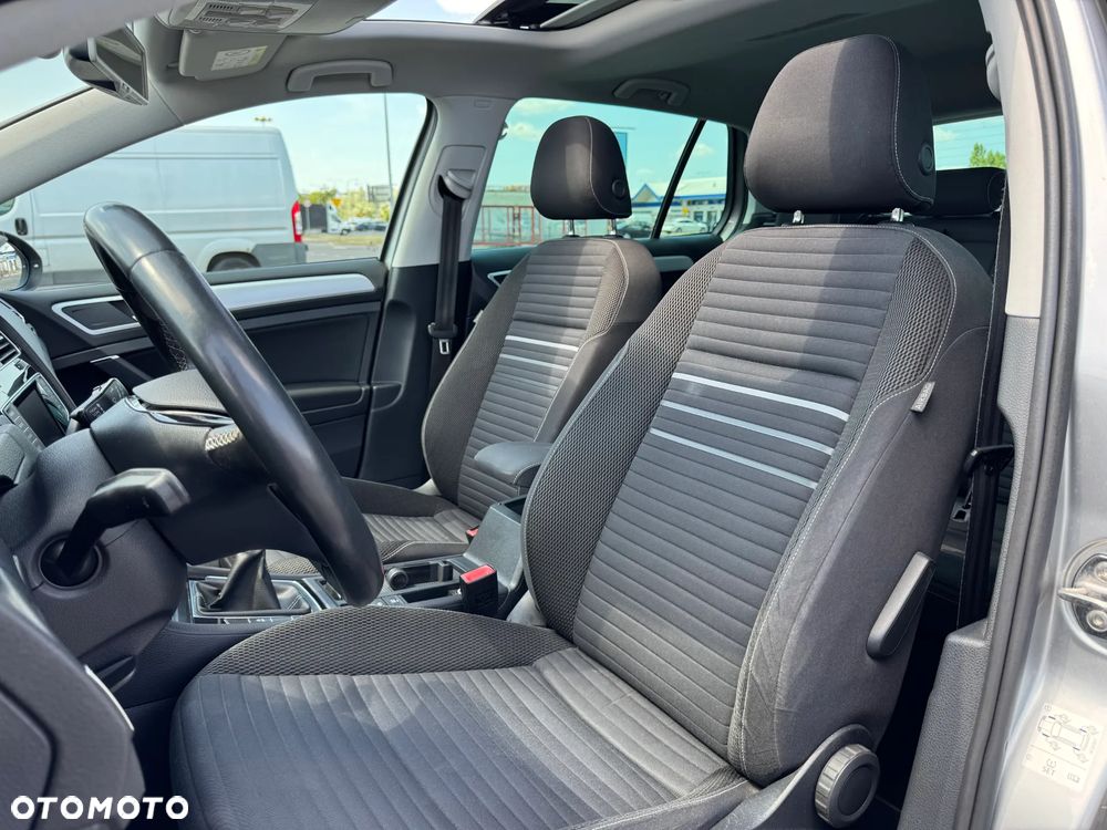 Volkswagen Golf 1.6 TDI BlueMotion Technology Cup - 6