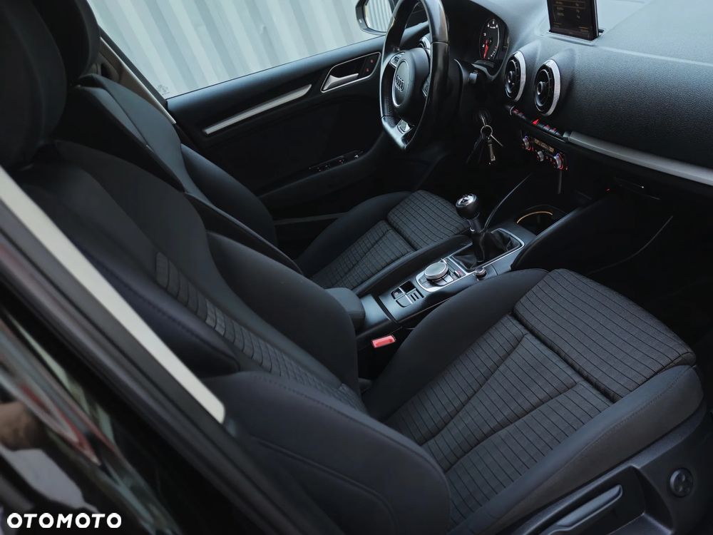 Audi A3 Sportback 1.4 TFSI Attraction - 23