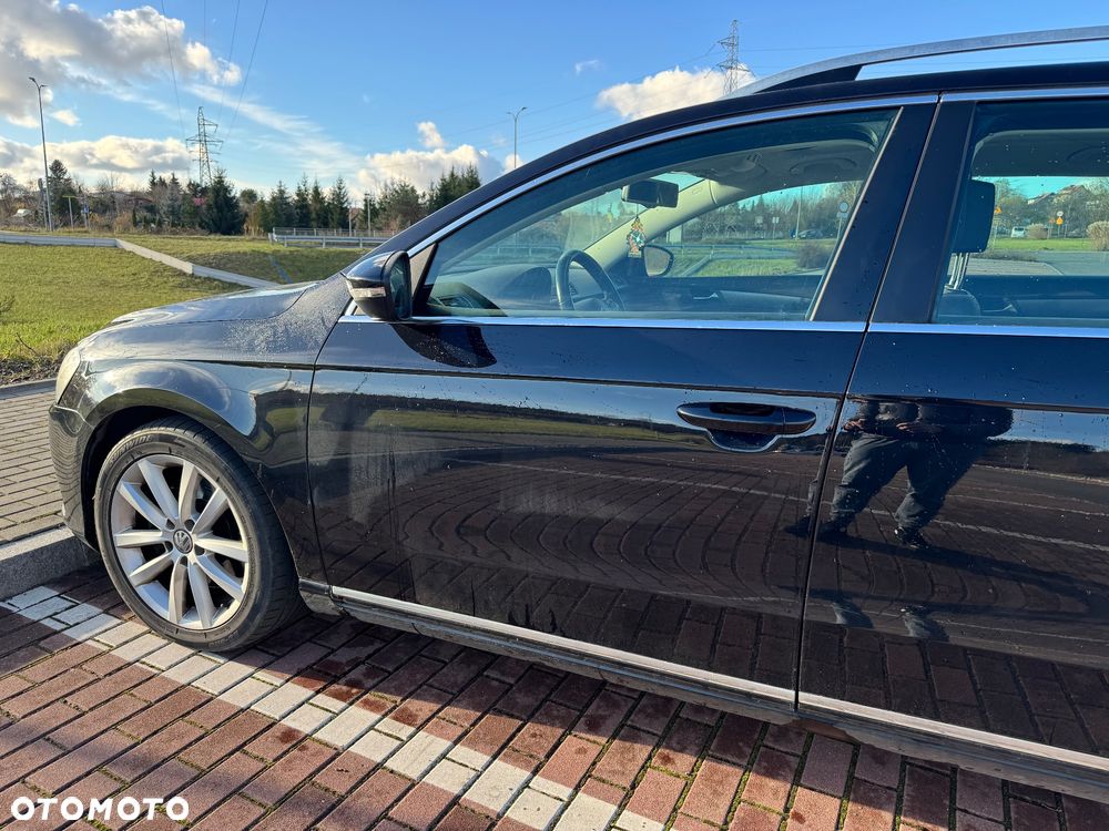 Volkswagen Passat 1.6 TDI Perfectline - 16
