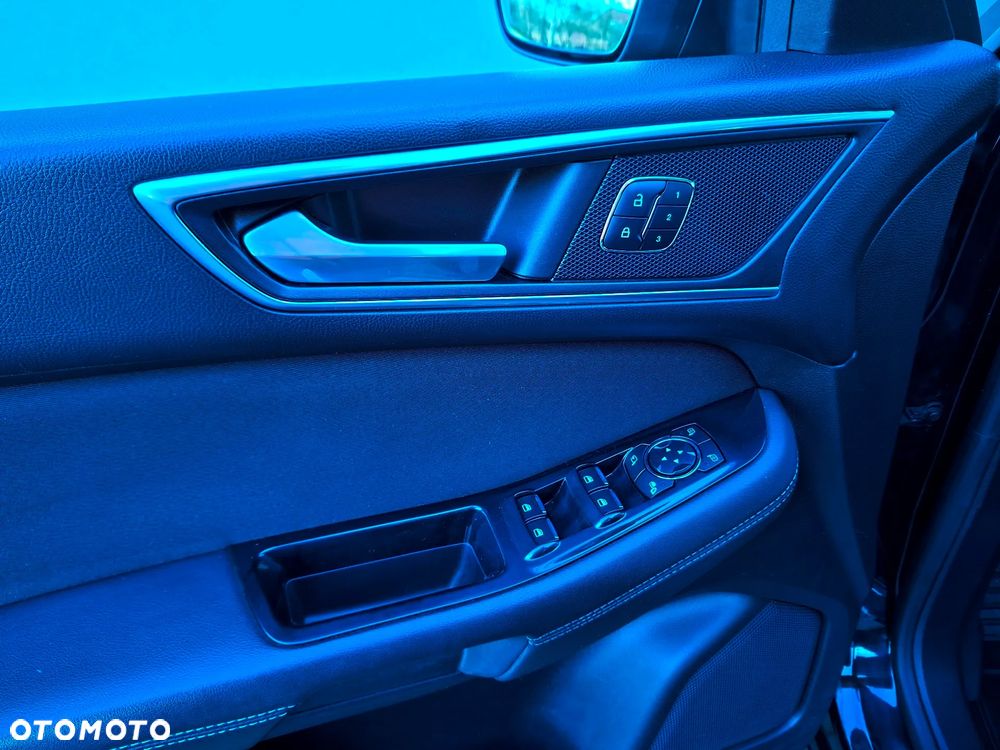 Ford S-Max - 33