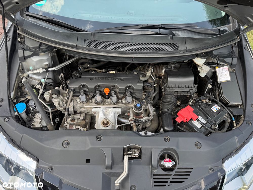 Honda Civic Tourer 1.8 i-VTEC Elegance - 9