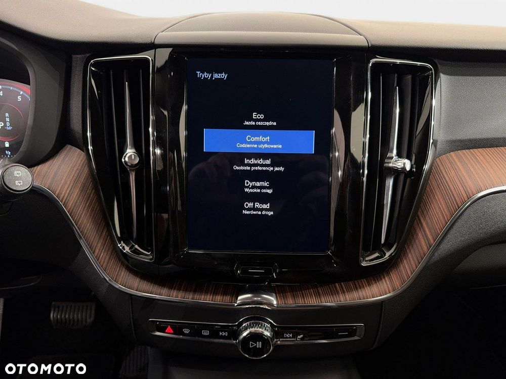 Volvo XC 60 - 31