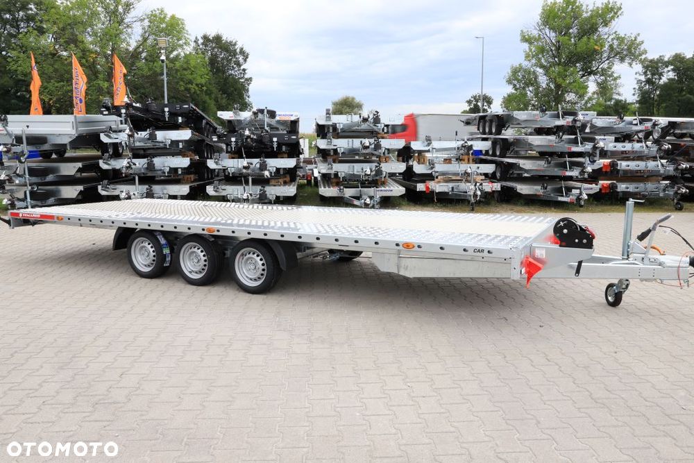 TEMARED CAR DECK 6021/3 S 3,5T 604x215cm  Wypełnienie blachą aluminiową 3 osie DMC 3500kg Koła 195R13C - 2