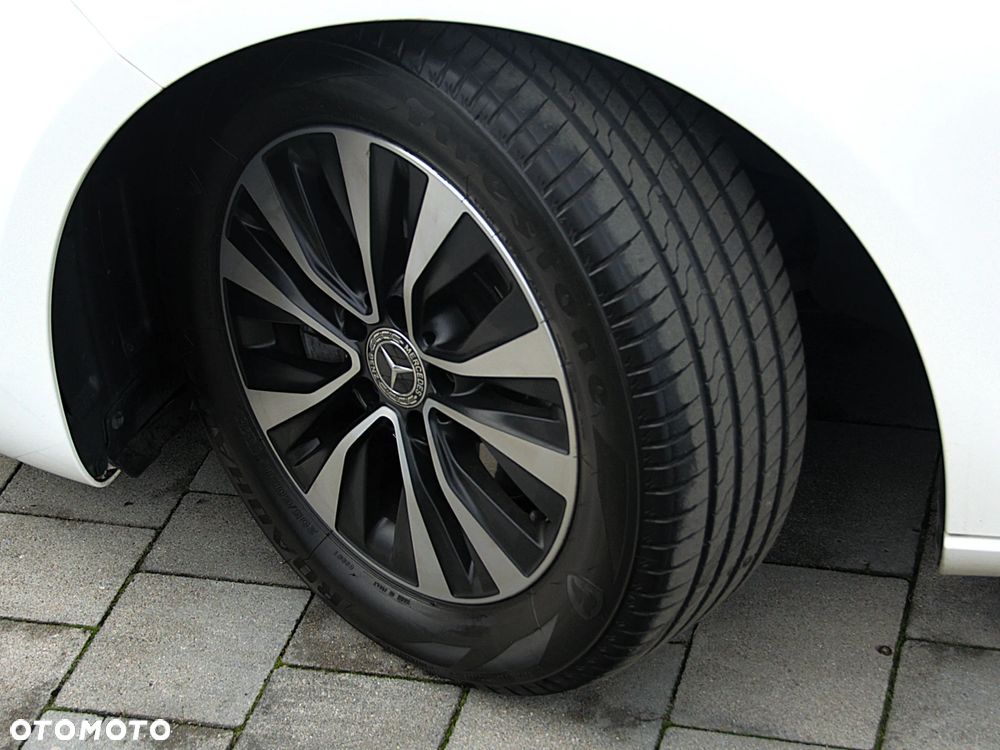 Mercedes-Benz Klasa A 180 d 8G-DCT - 6