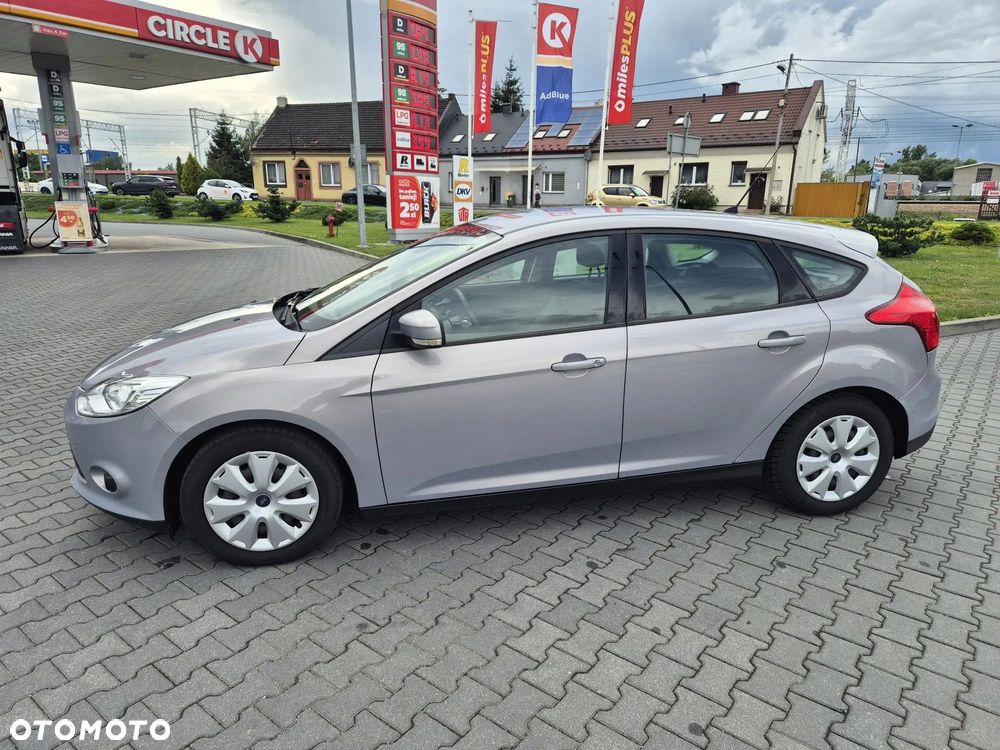 Ford Focus 1.0 EcoBoost Start-Stopp-System SYNC Edition - 8