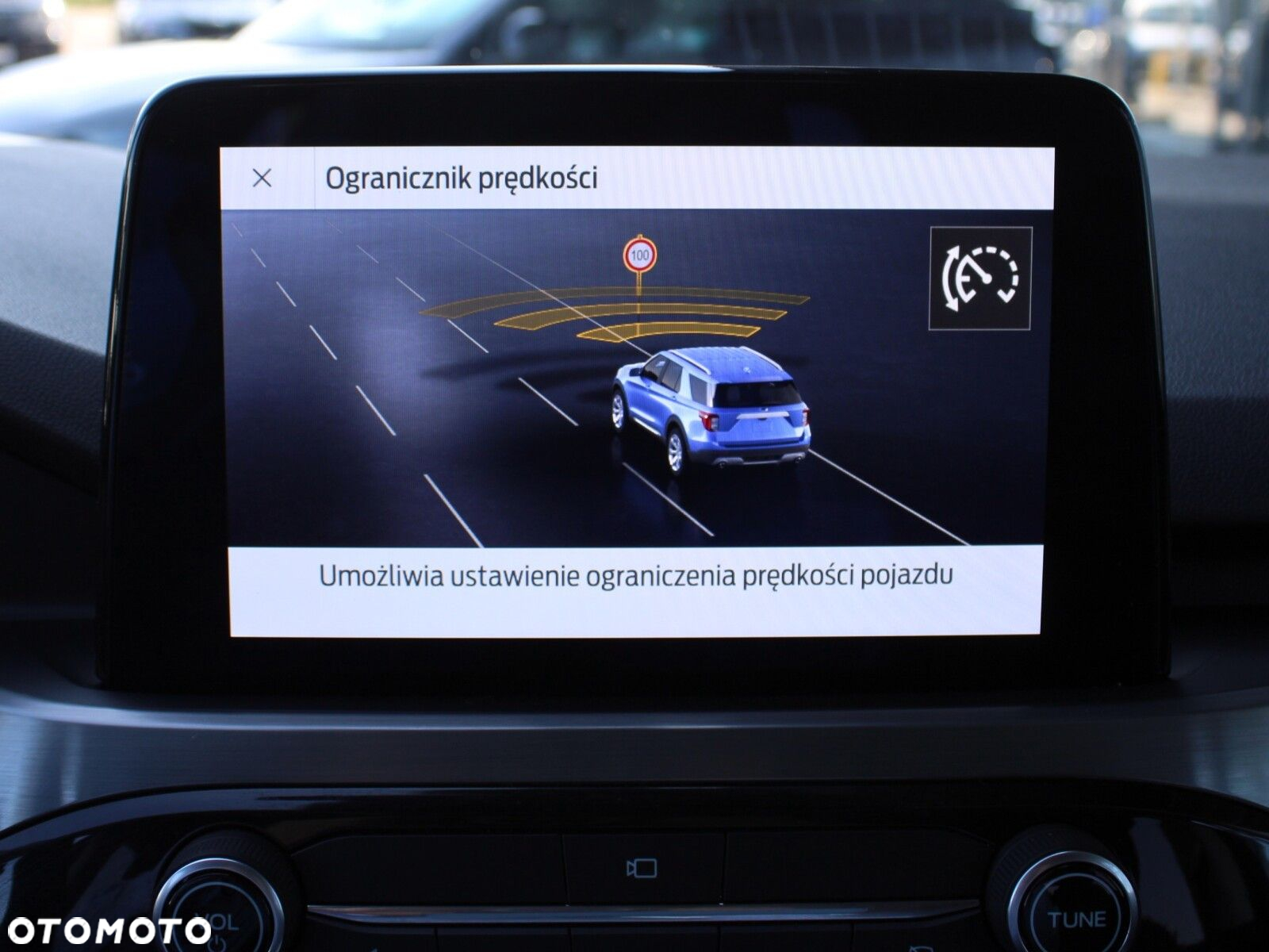 Ford Kuga 2.5 FHEV AWD Titanium - 22