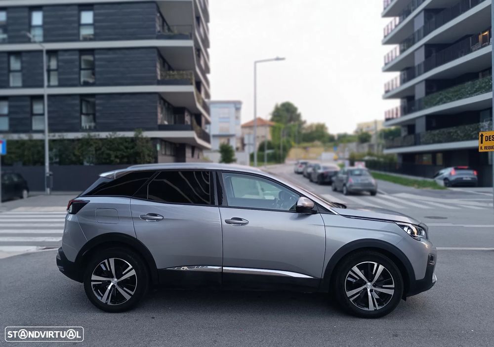 Peugeot 3008 1.5 BlueHDi Allure EAT8 - 12