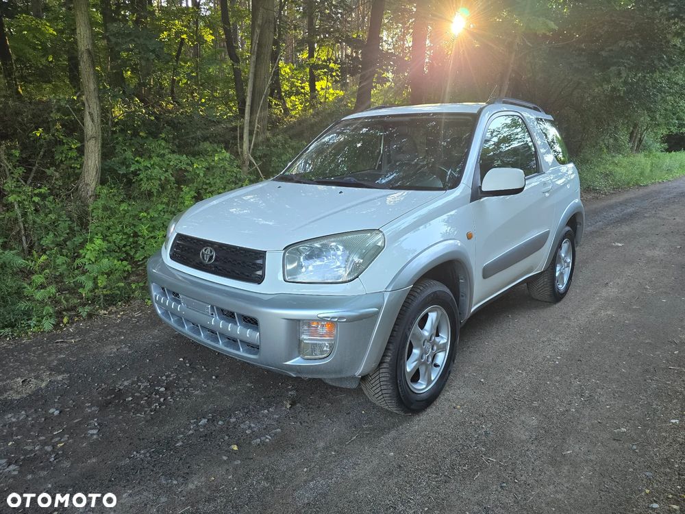 Toyota RAV4 2.0 VVT-i Sol - 2