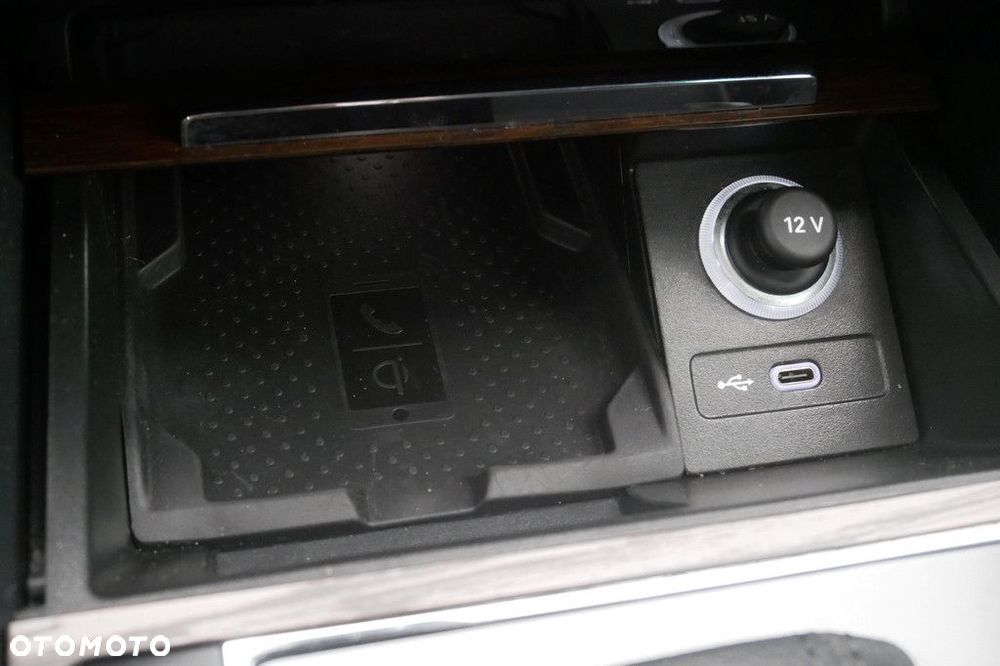 Skoda Superb 2.0 TDI SCR 4x4 Scout DSG - 25