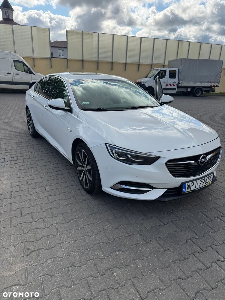 Opel Insignia 1.5 T Exclusive S&S - 4
