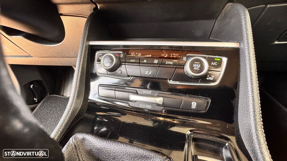 BMW 216 Gran Tourer d 7L Line Sport - 31