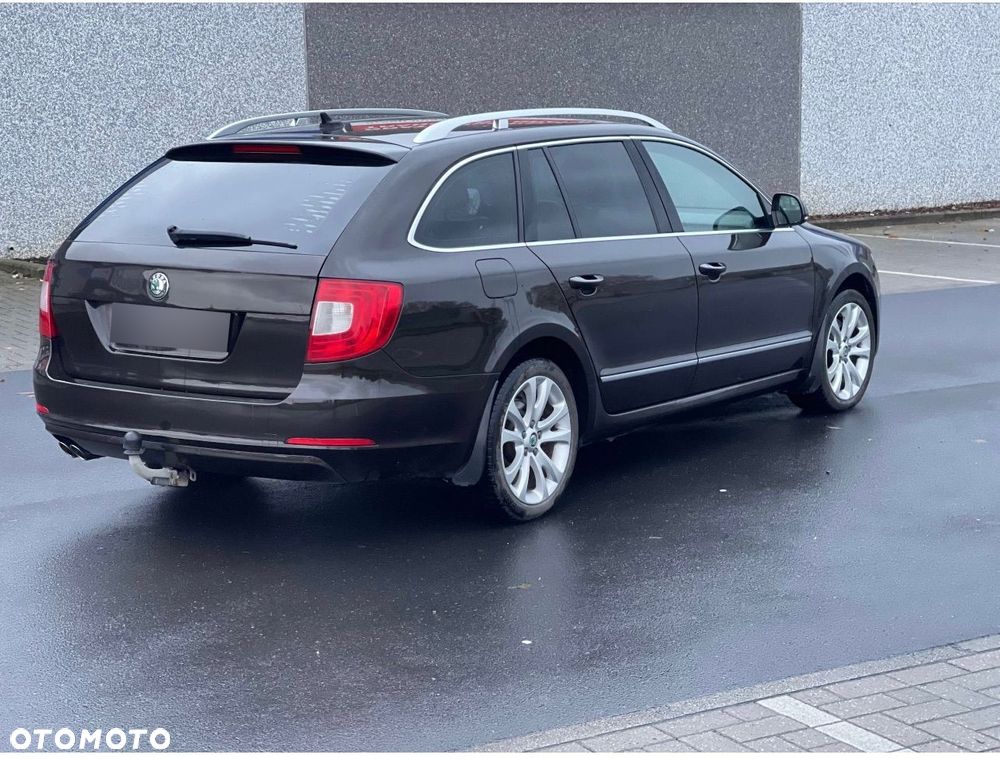 Skoda Superb 2.0 TDI Elegance - 3