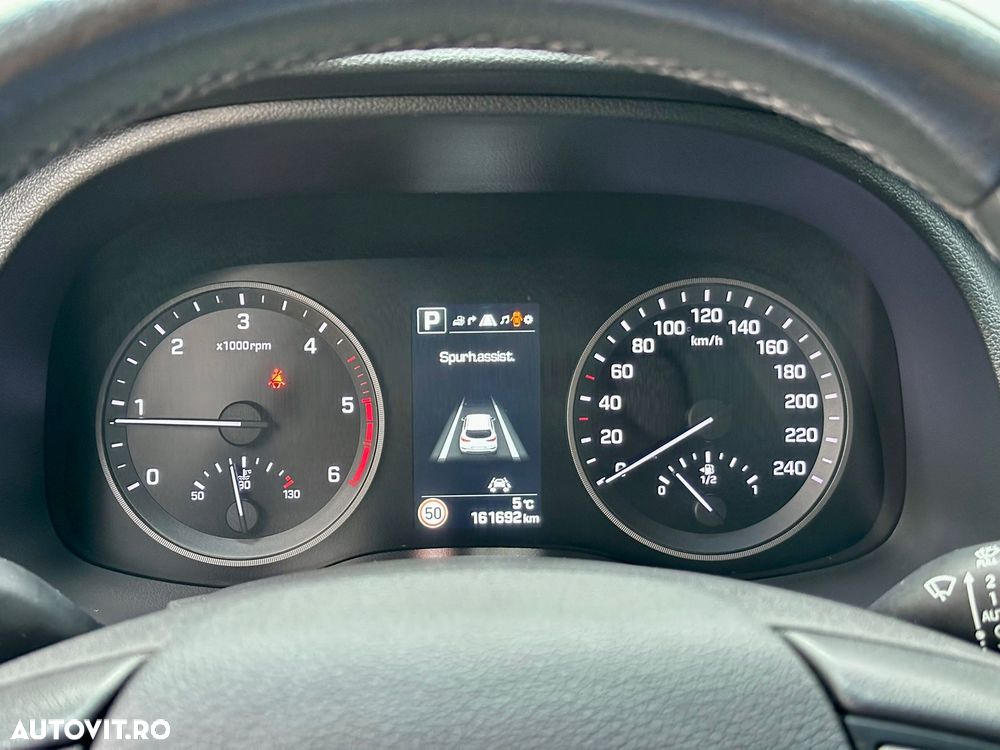 Hyundai Tucson 2.0 CRDI 4WD Automatik Style - 15