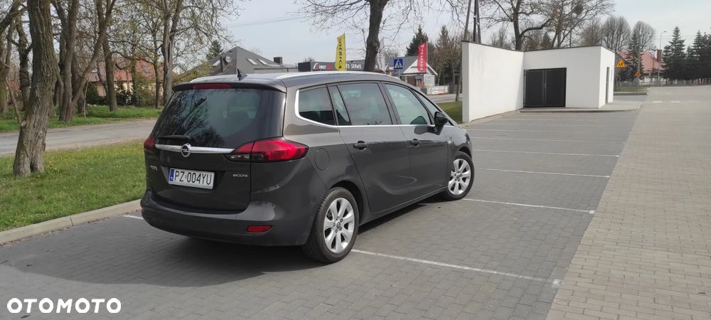 Opel Zafira - 3
