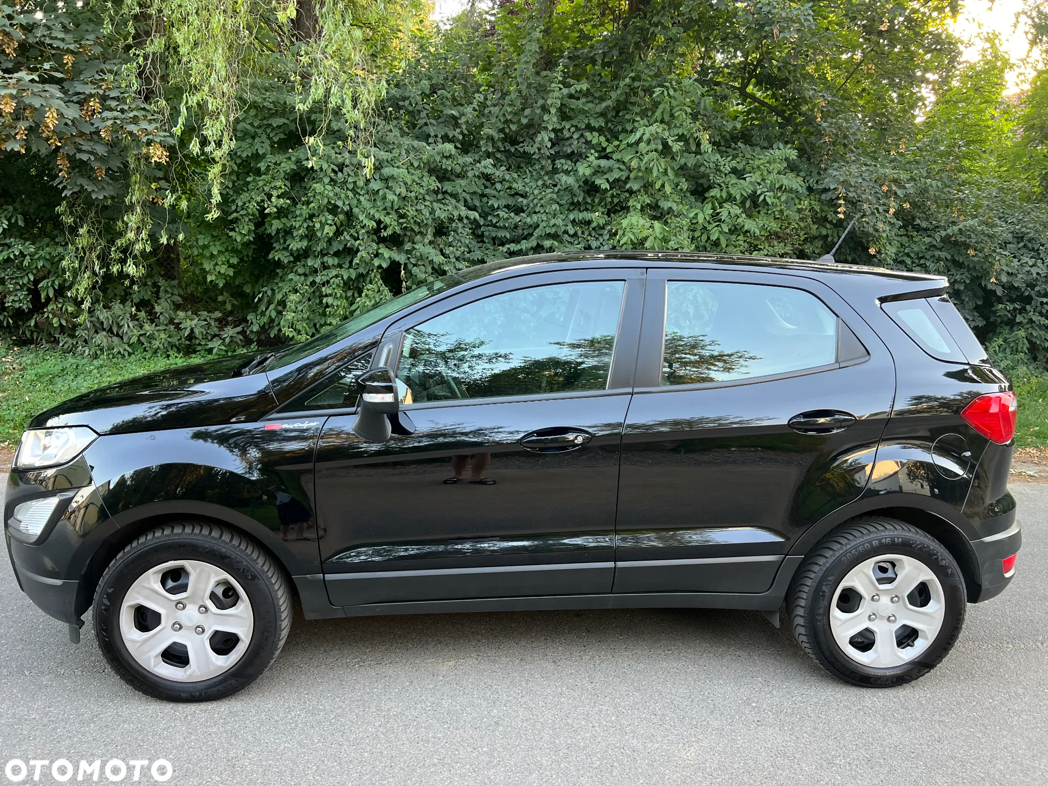 Ford EcoSport 1.0 EcoBoost COOL&CONNECT - 11