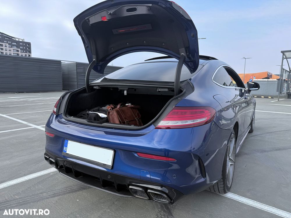 Mercedes-Benz C - 7