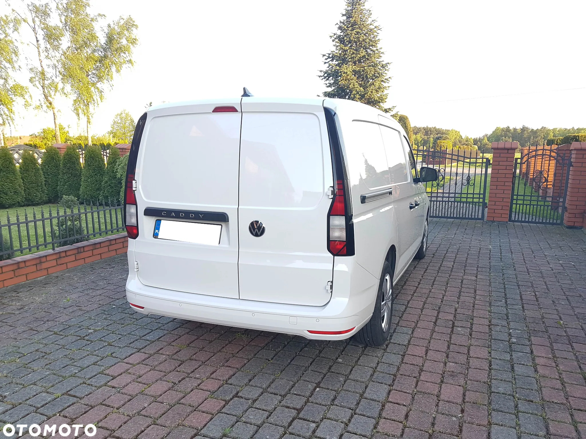 Volkswagen Caddy - 5