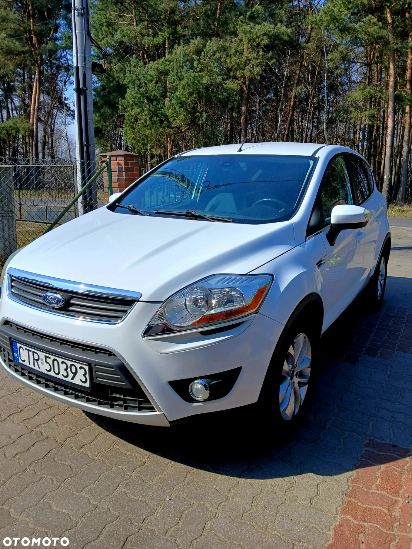Ford Kuga - 2