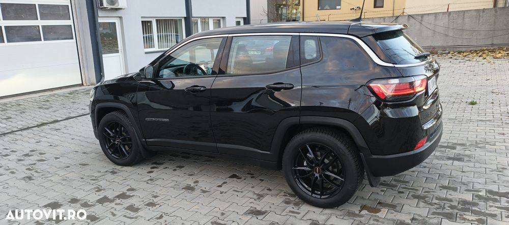 Jeep Compass 1.3T M6 2WD Longitude - 1