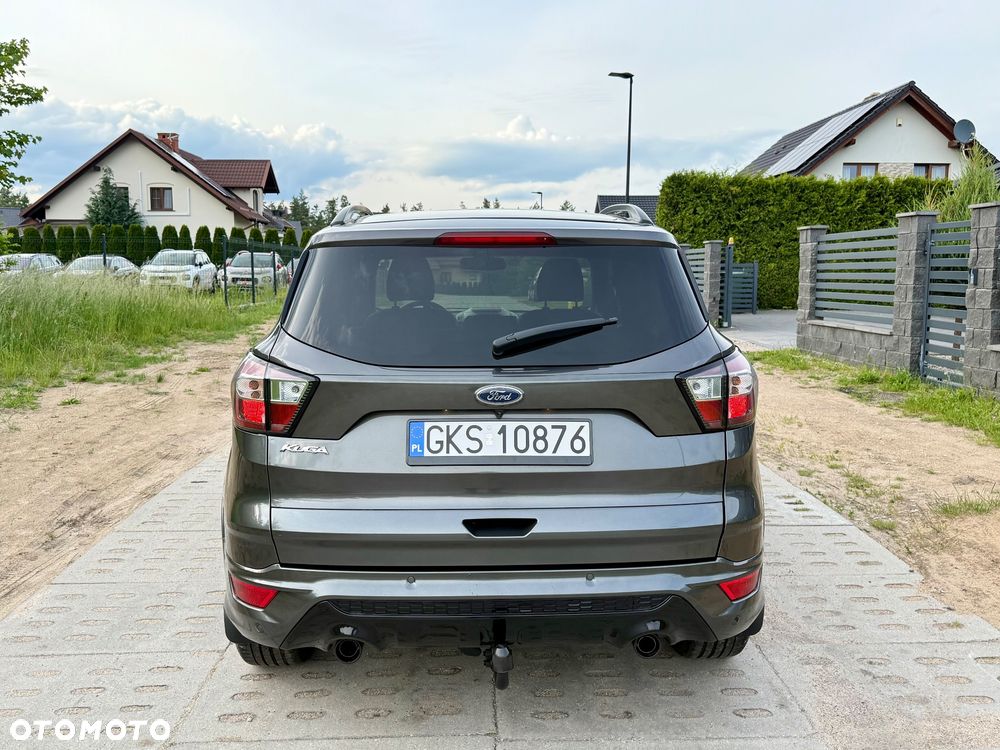 Ford Kuga 2.0 TDCi 2x4 ST-Line - 6