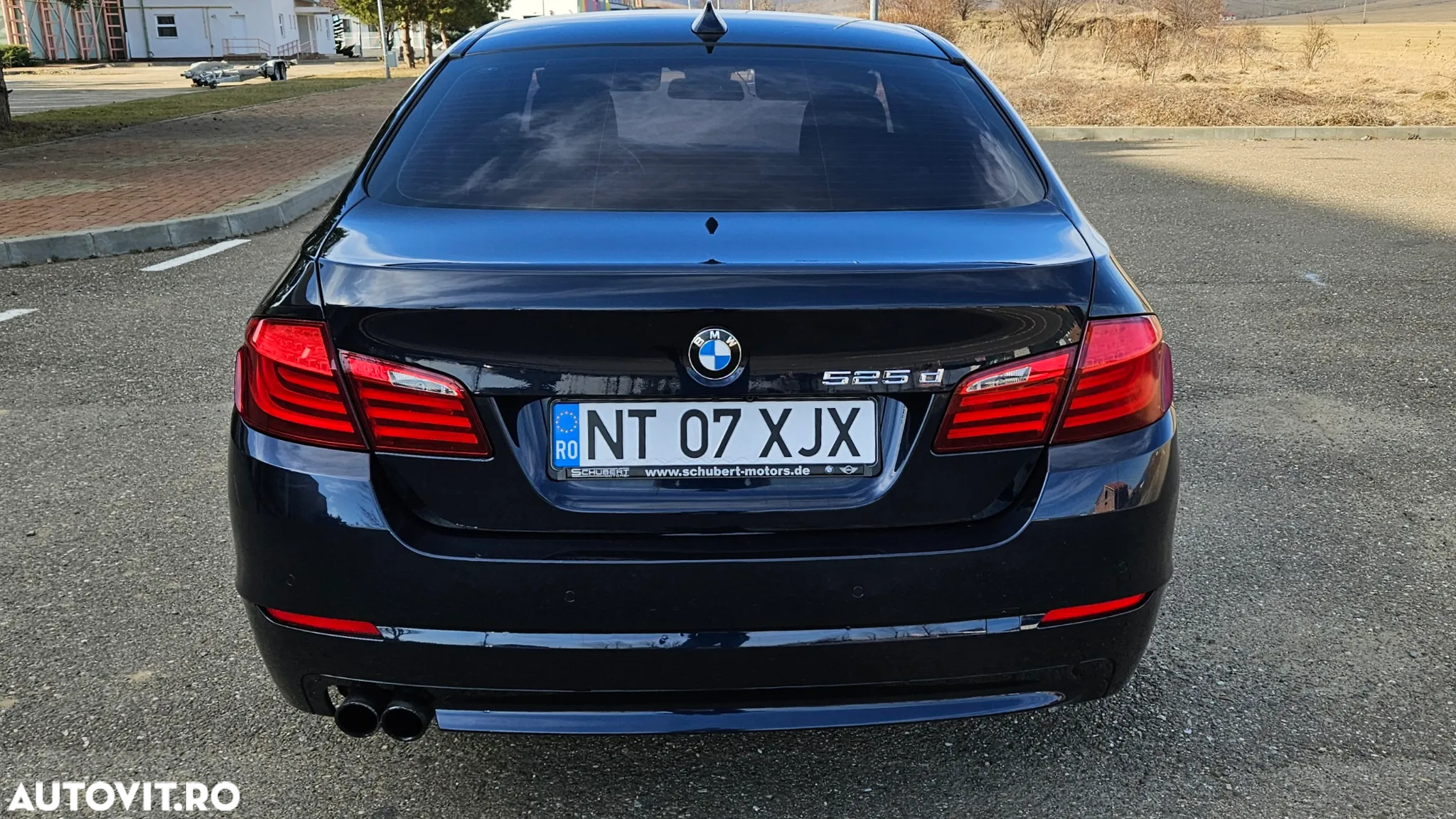 BMW Seria 5 525d xDrive - 7