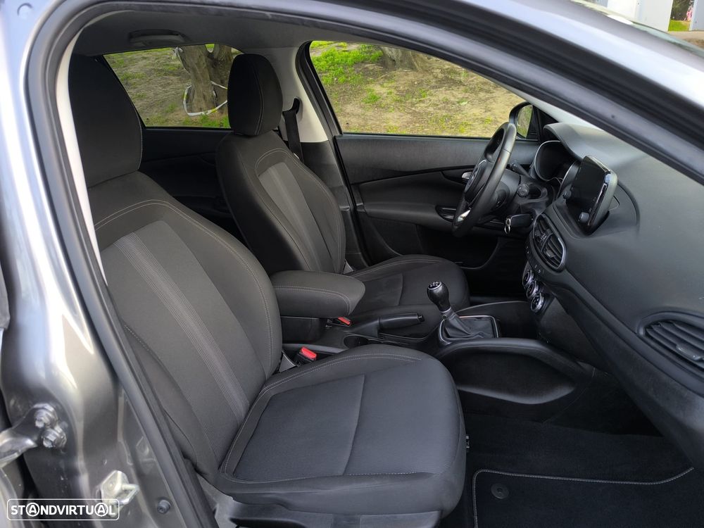 Fiat Tipo Station Wagon 1.0 GSE T3 City Life - 12