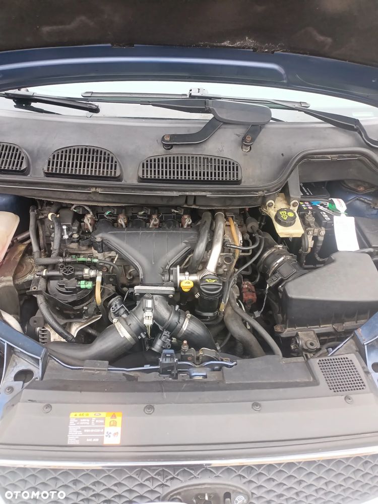Ford Focus C-Max - 12
