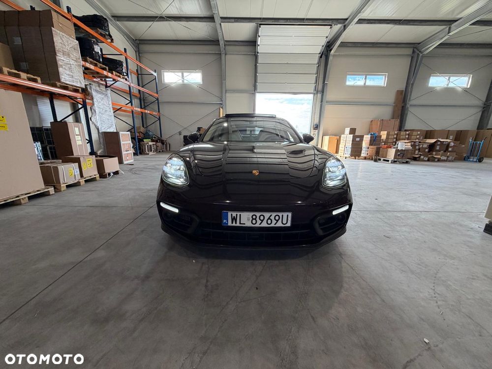 Porsche Panamera 4 Executive - 2