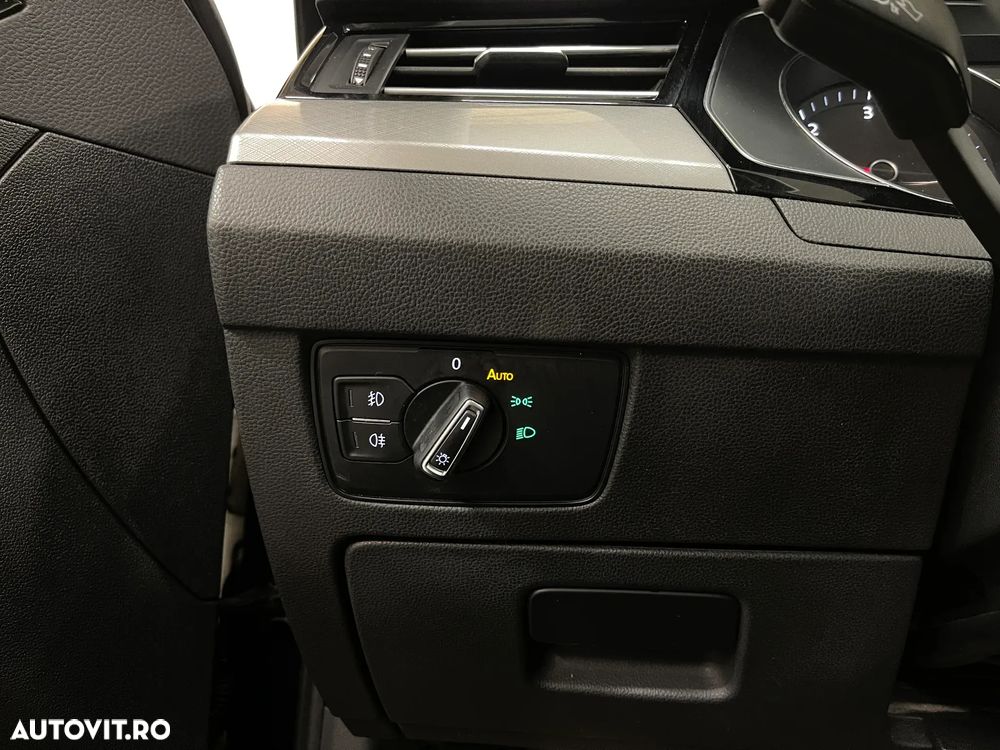 Volkswagen Passat 2.0 TDI SCR DSG Business - 25