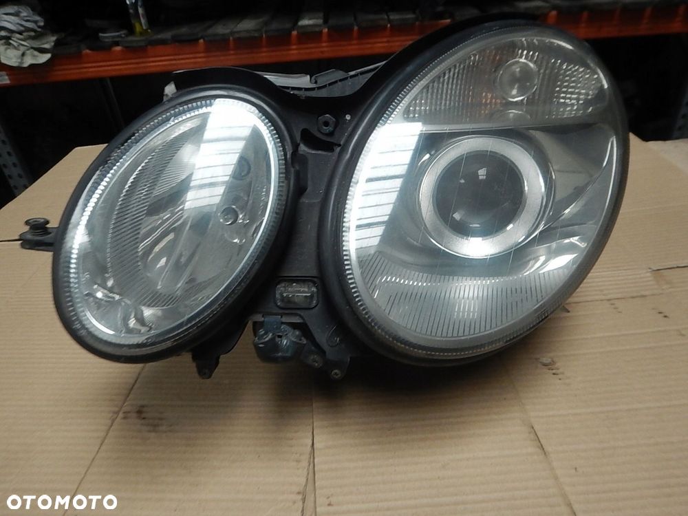 LAMPA LEWA PRZOD MERCEDES E W211 XENON KPL EUROPA - 1