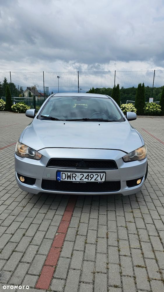 Mitsubishi Lancer 2.0 DID Instyle - 8