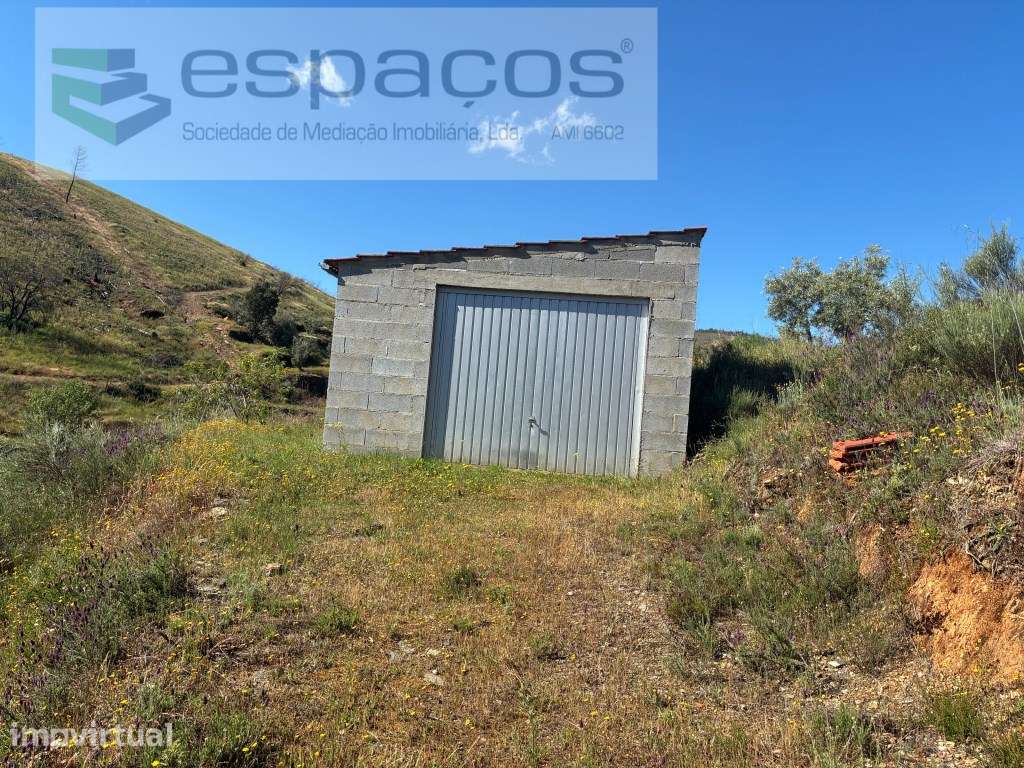 Belo terreno na Vila de Silvares - Grande imagem: 2/20
