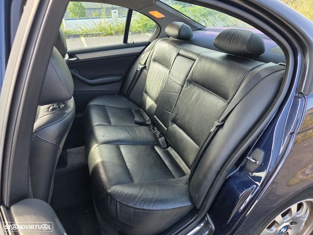 BMW 320 d - 13