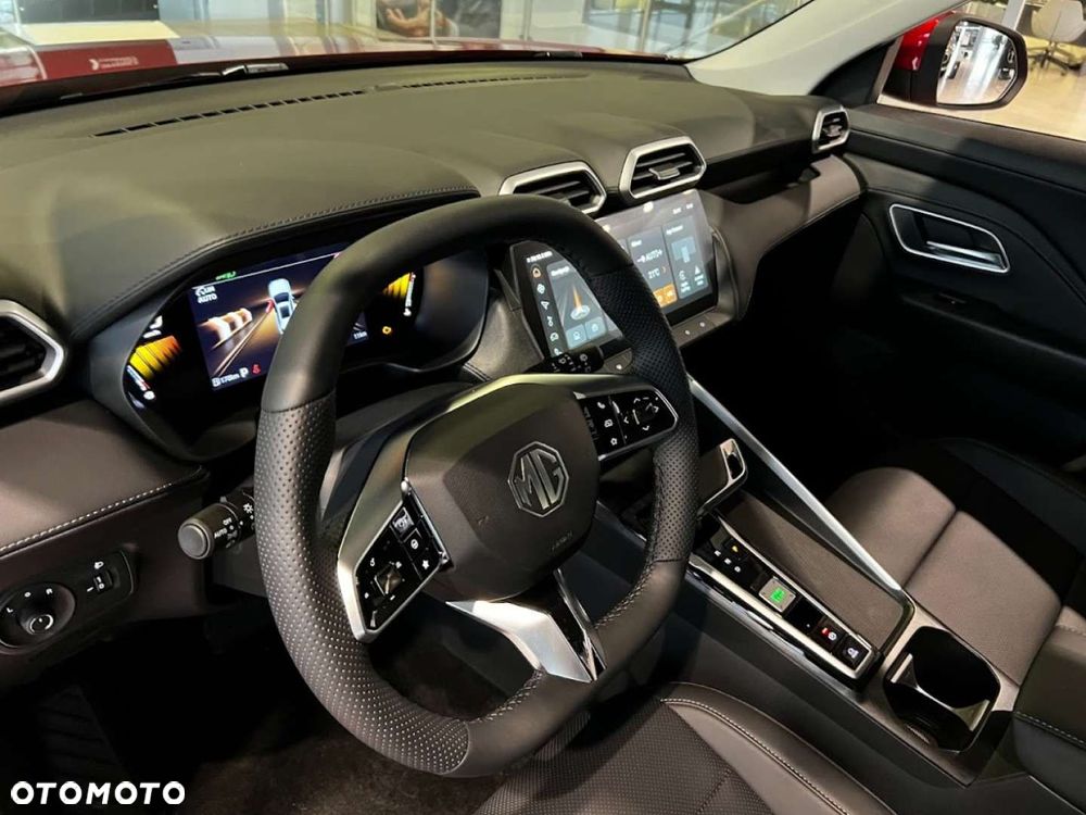 MG ZS - 13