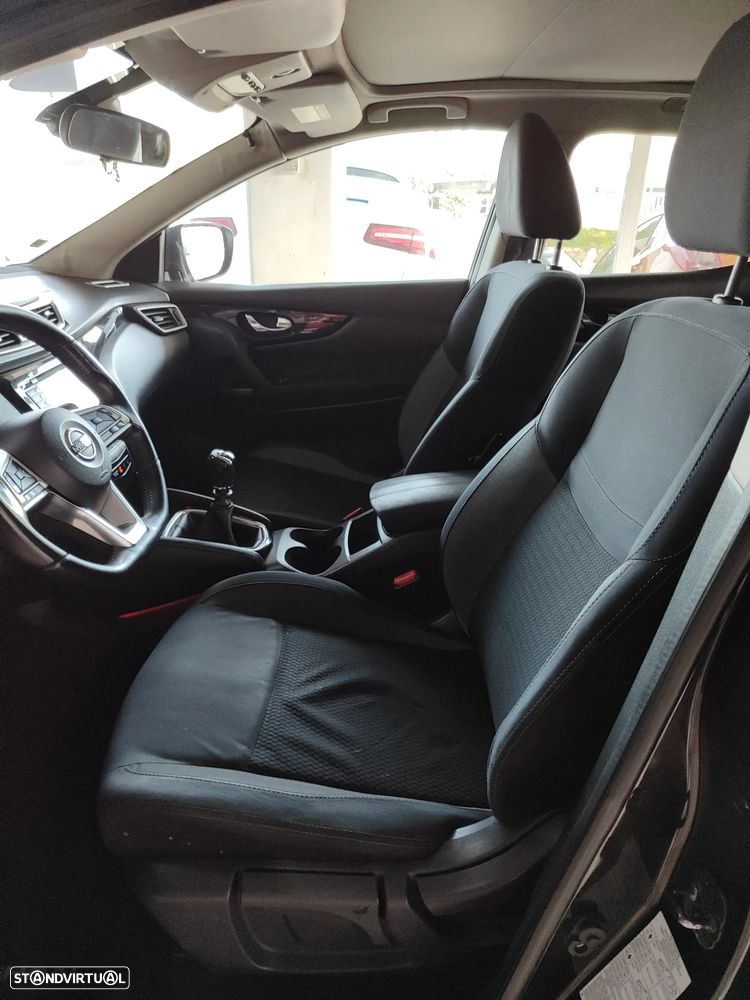 Nissan Qashqai 1.5 dCi N-Connecta RS+PS - 13