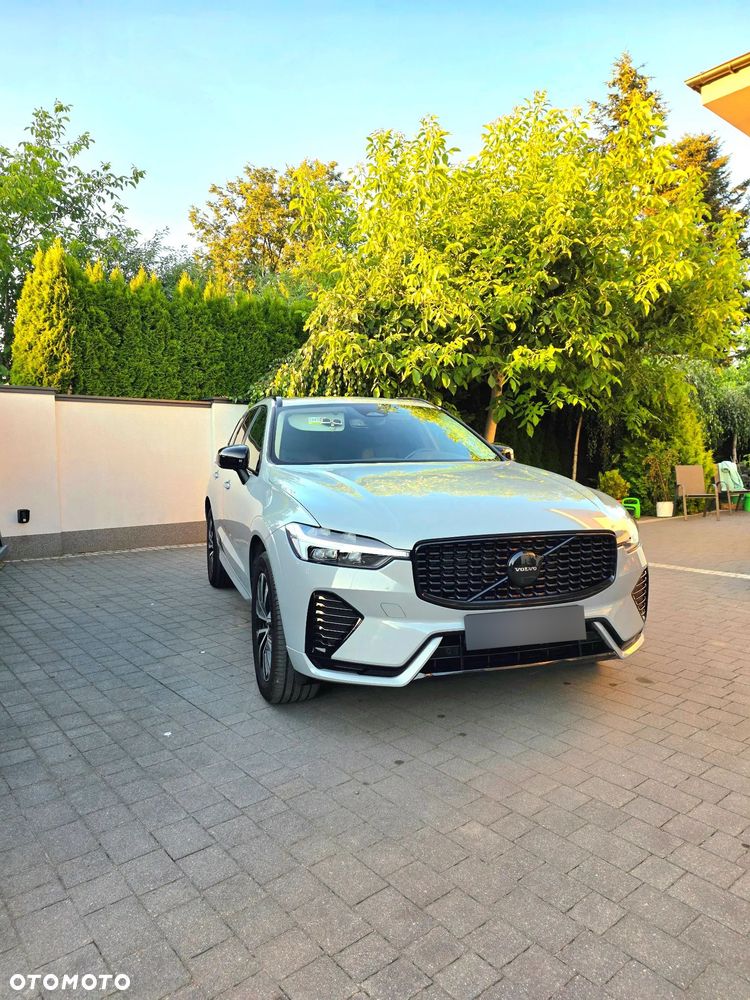 Volvo XC 60 B4 D AWD Plus Dark - 6