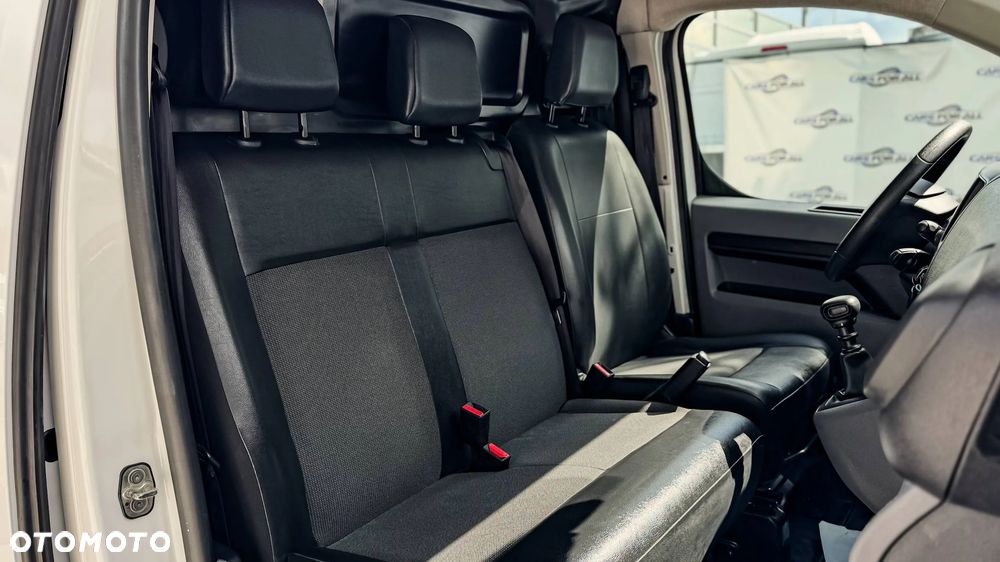 Opel Vivaro 2020  1.5 Serwis ASO Mały Przebieg - 12