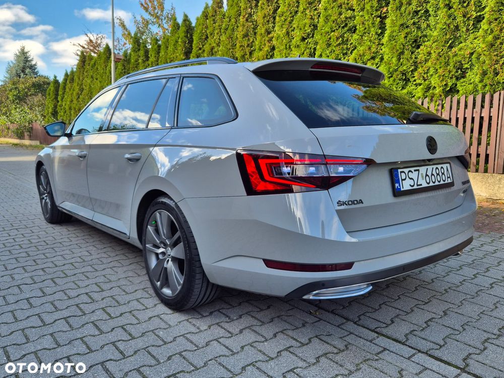 Skoda Superb 2.0 TDI 4x4 Sportline DSG - 2