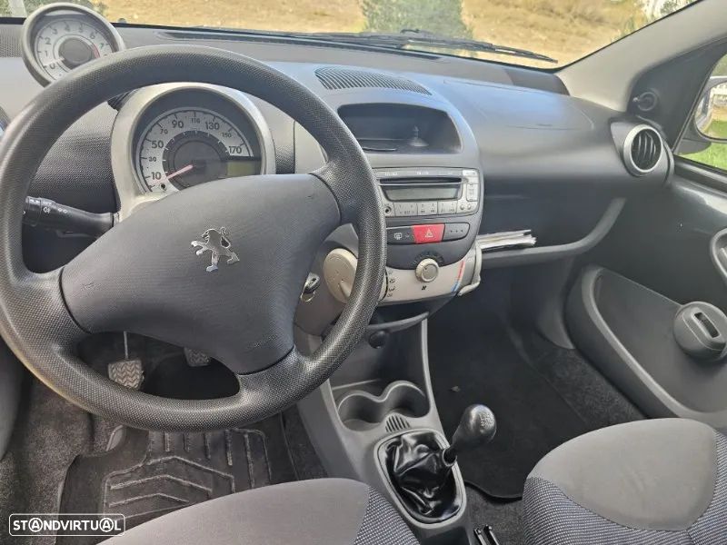 Peugeot 107 1.0 Trendy - 10