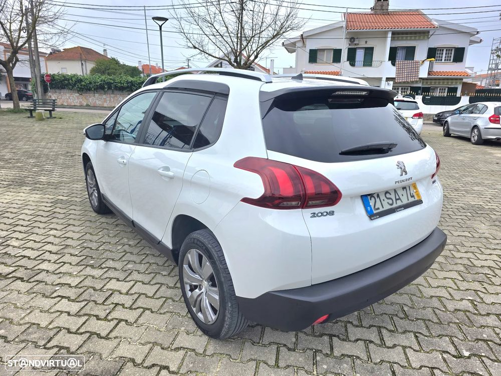 Peugeot 2008 1.2 PureTech Style - 30