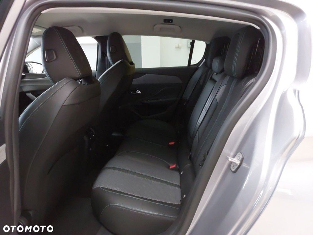 Peugeot 308 - 11