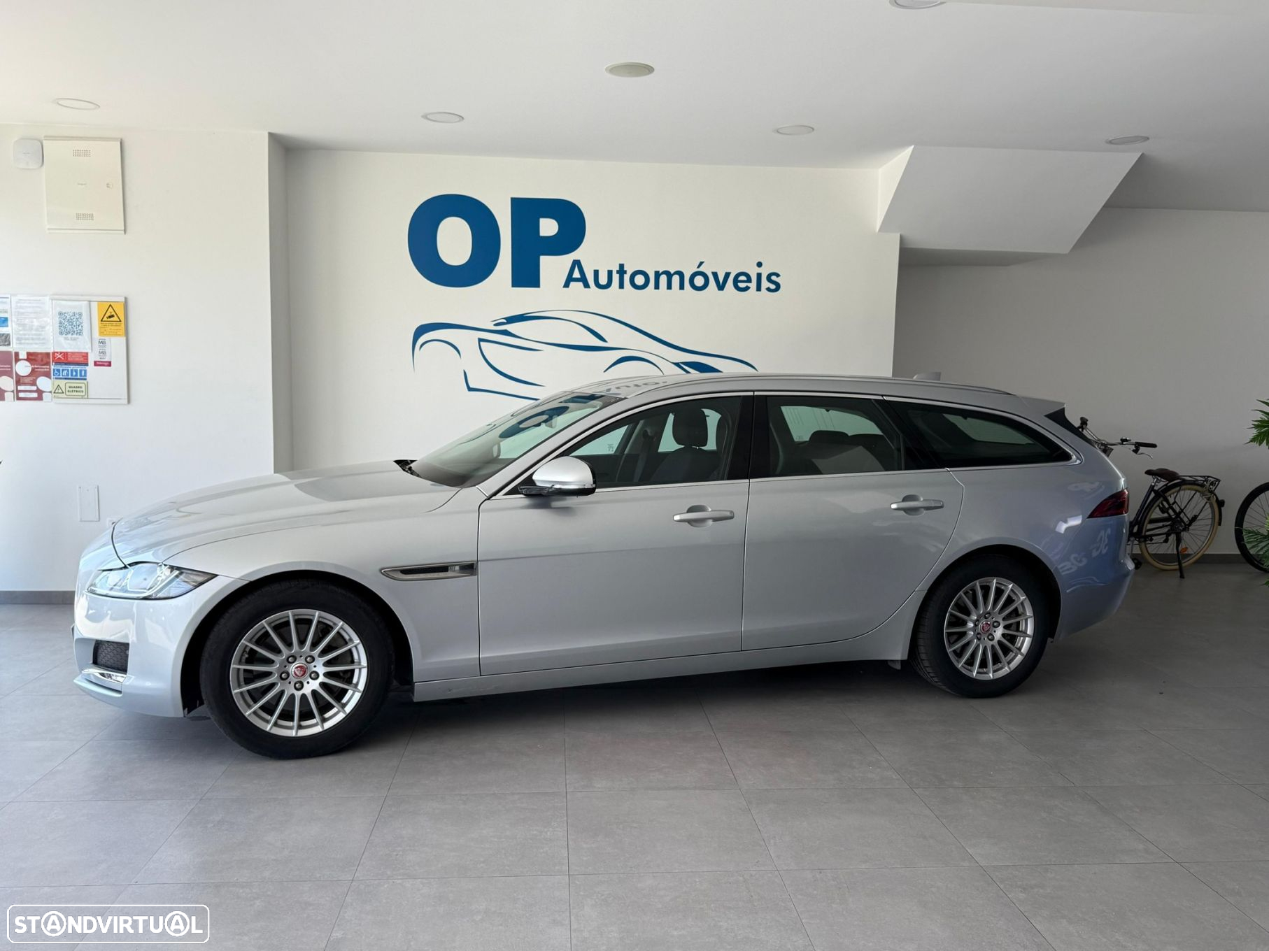 Jaguar XF Sportbrake 2.0 D Pure Aut. - 2
