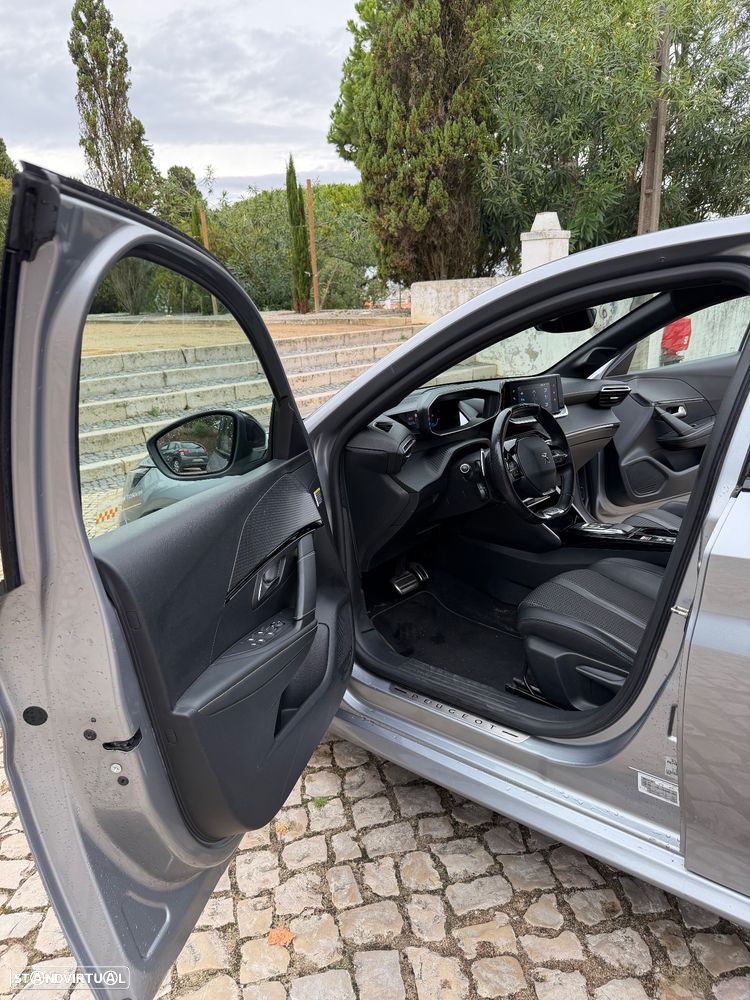 Peugeot 208 PureTech 100 EAT8 GT - 7