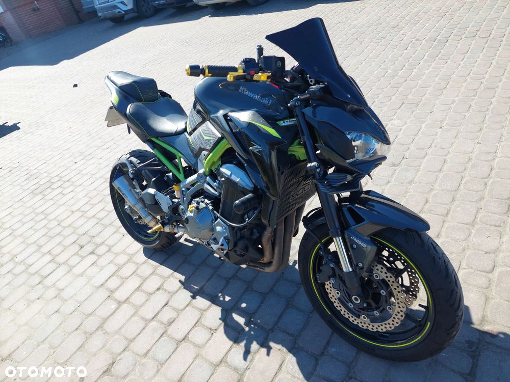 Kawasaki Z 900 - 7