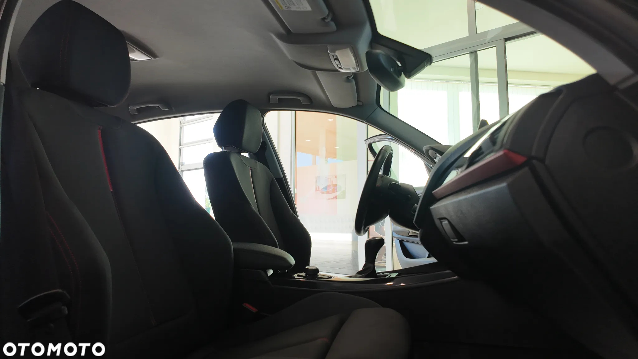 BMW Seria 1 116i Sport Line - 36
